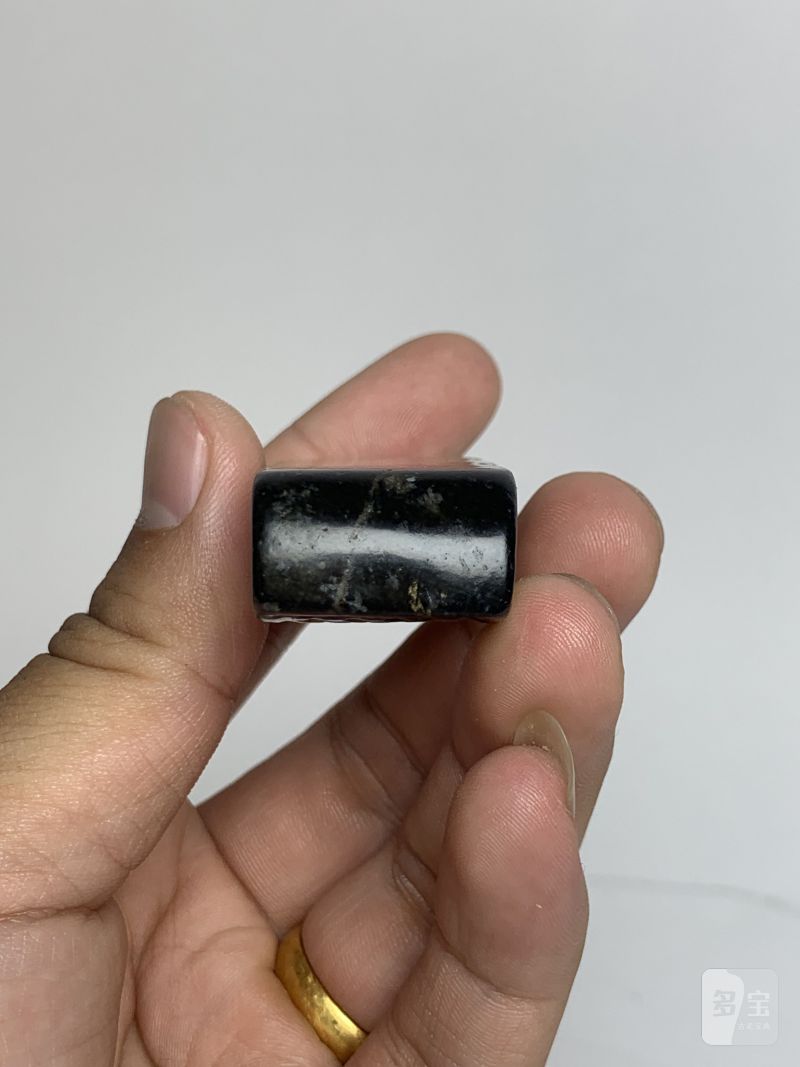 明 白玉提油蒲纹剑璏 - 图6